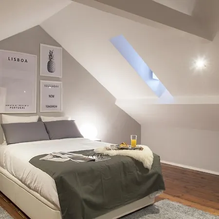 Apartment Bairro Alto 3 *